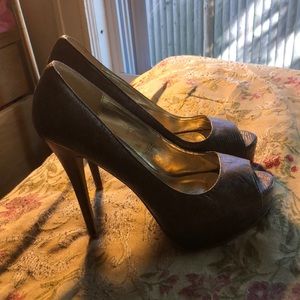 C Label Olive Green Leather Pumps